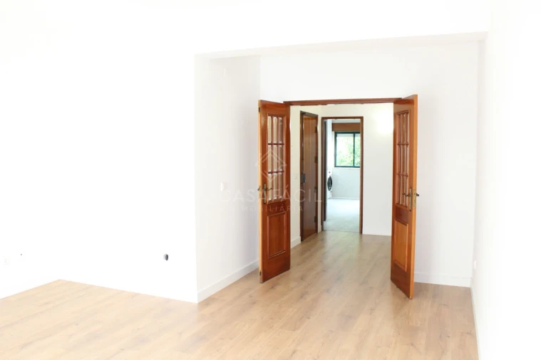 Apartamento T3 para Arrendamento em Alcochete Foto 8