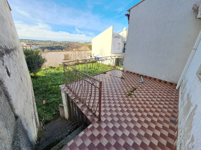 Moradia T5 para Venda em Miranda do Douro Foto 9