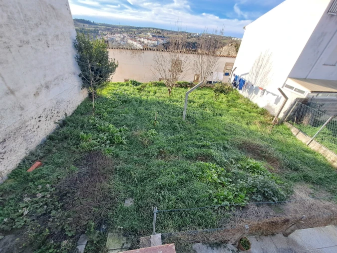 Moradia T5 para Venda em Miranda do Douro Foto 10