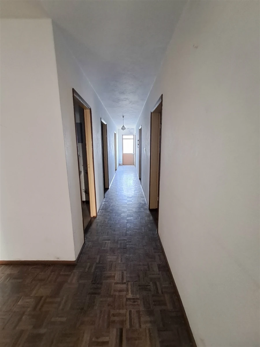 Moradia T5 para Venda em Miranda do Douro Foto 18