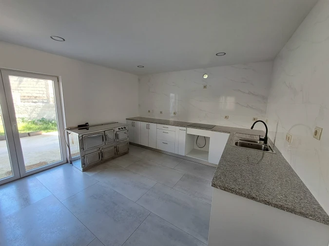 Moradia T0 para Venda em Sendim e Atenor Foto 1