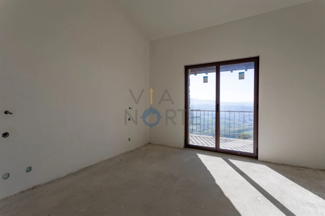 Negócio para Venda em Mirandela Foto 25