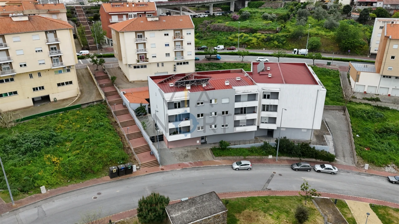 Apartamento T4 para Venda em Torre de Moncorvo Foto 3