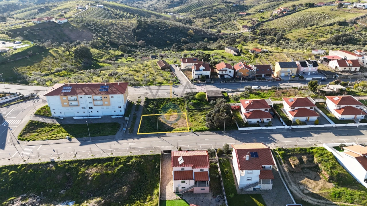 Terreno para Venda em Alfandega da Fe Foto 1