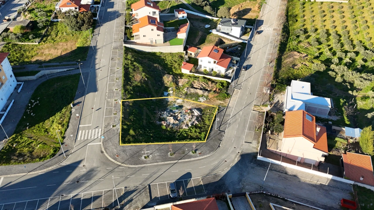 Terreno para Venda em Alfandega da Fe Foto 1