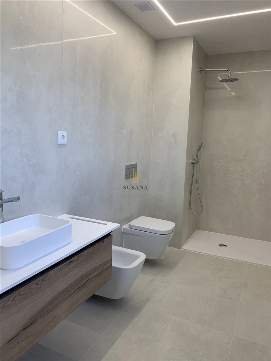 Apartamento T0 para Venda em Ranhados Foto 26