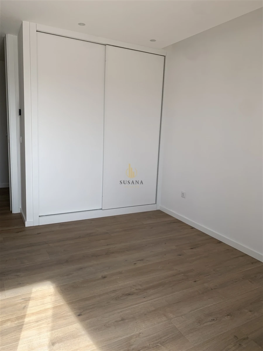 Apartamento T0 para Venda em Ranhados Foto 33