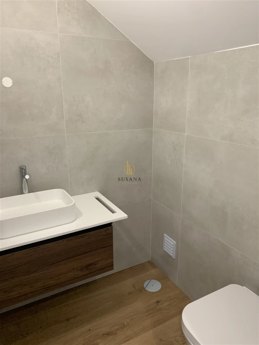 Apartamento T0 para Venda em Ranhados Foto 2