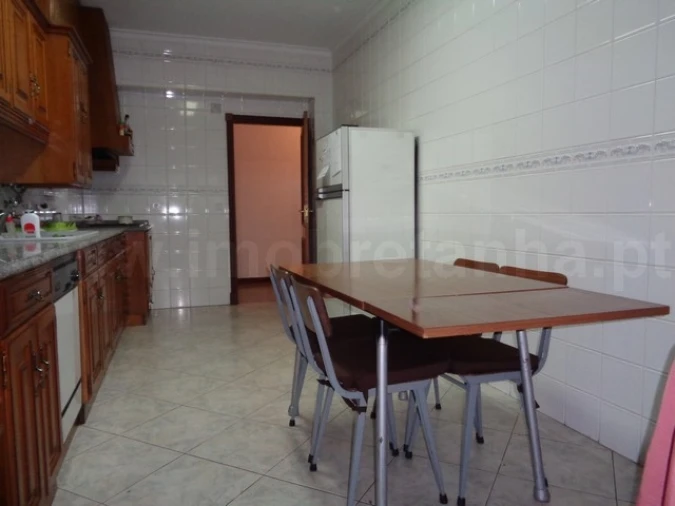 Quarto para Arrendamento em Covilhã e Canhoso Foto 3