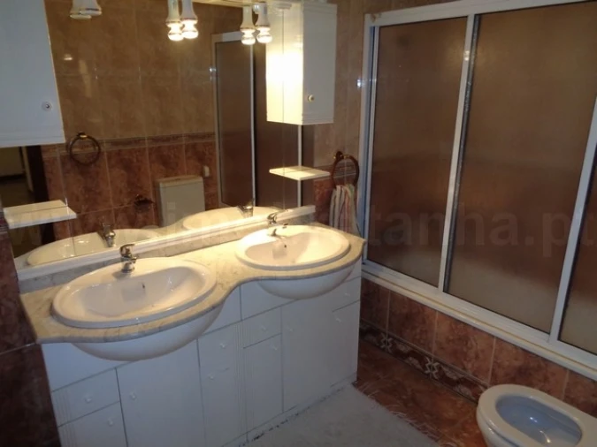 Quarto para Arrendamento em Covilhã e Canhoso Foto 7