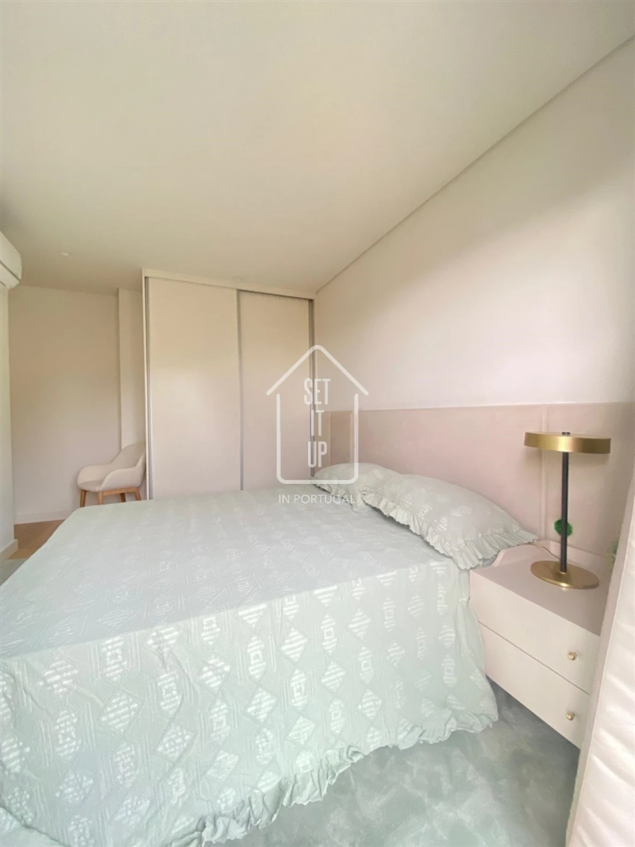 Apartamento T0 para Venda em Cedofeita, Santo Ildefonso, Sé, Miragaia, São Nicolau e Vitória Foto 28