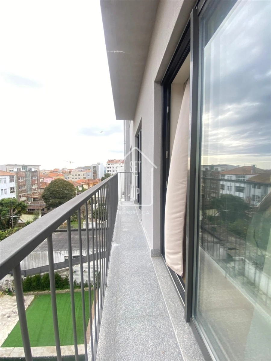 Apartamento T0 para Venda em Cedofeita, Santo Ildefonso, Sé, Miragaia, São Nicolau e Vitória Foto 19