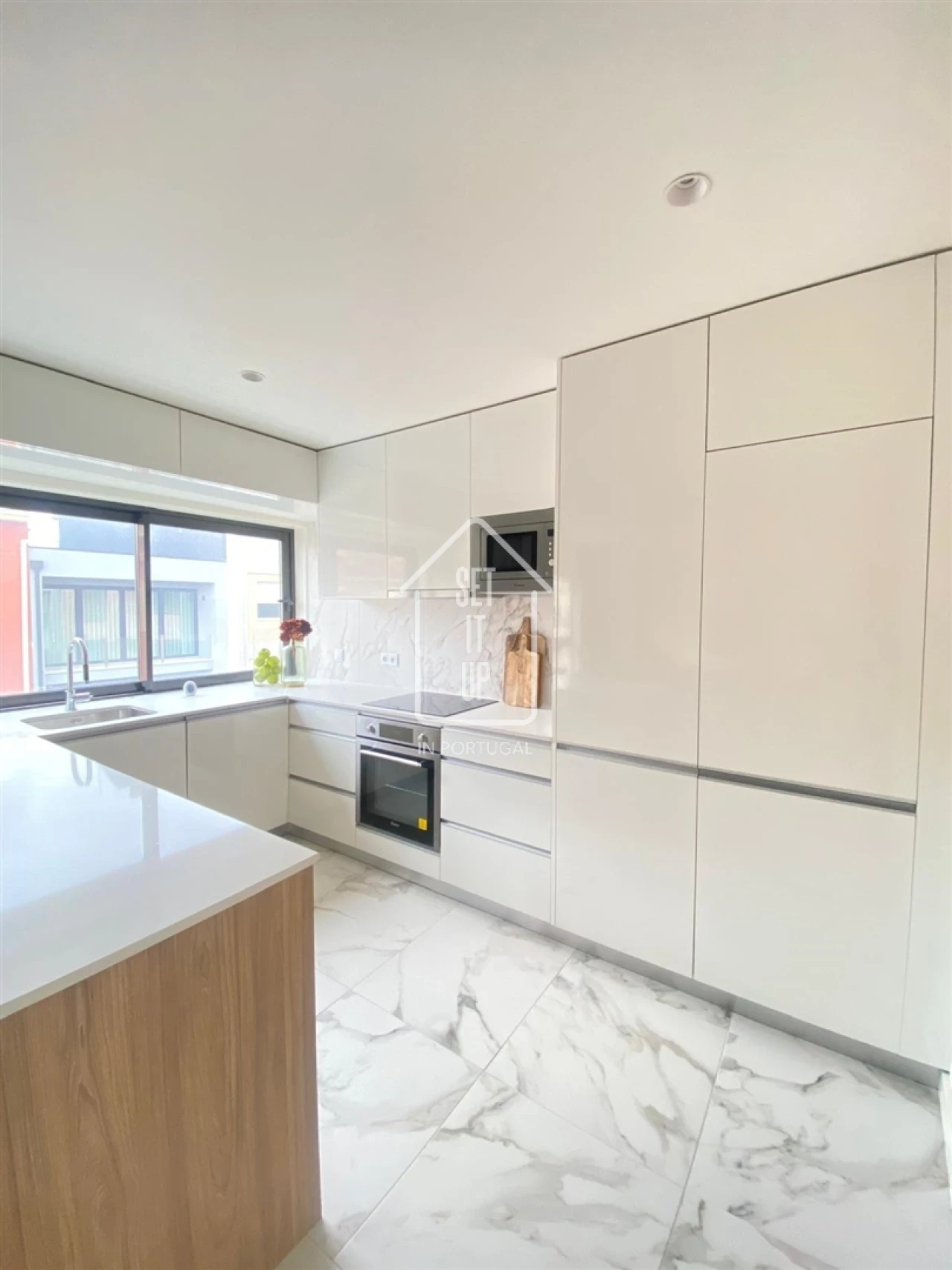 Apartamento T0 para Venda em Cedofeita, Santo Ildefonso, Sé, Miragaia, São Nicolau e Vitória Foto 11