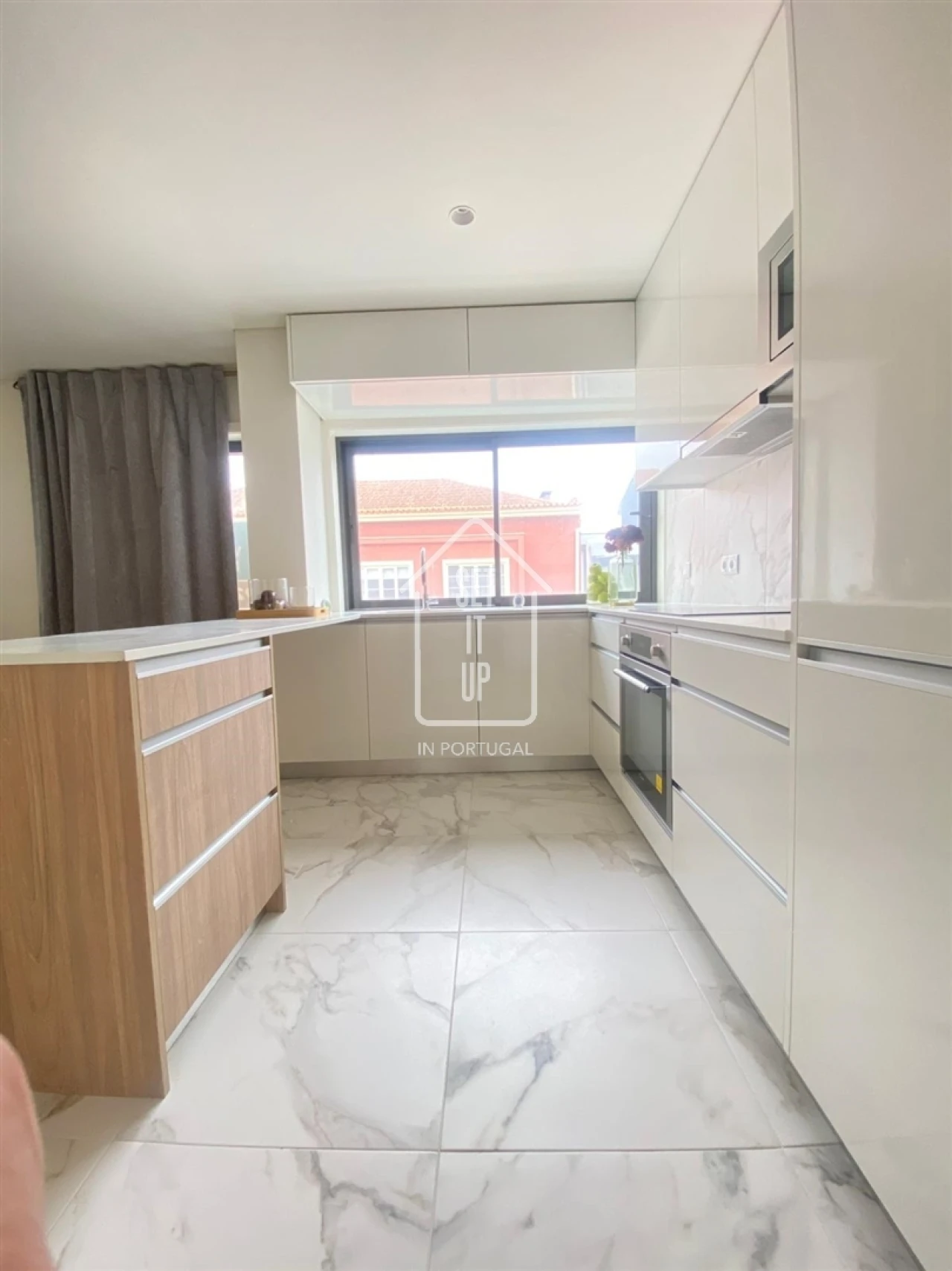 Apartamento T0 para Venda em Cedofeita, Santo Ildefonso, Sé, Miragaia, São Nicolau e Vitória Foto 18