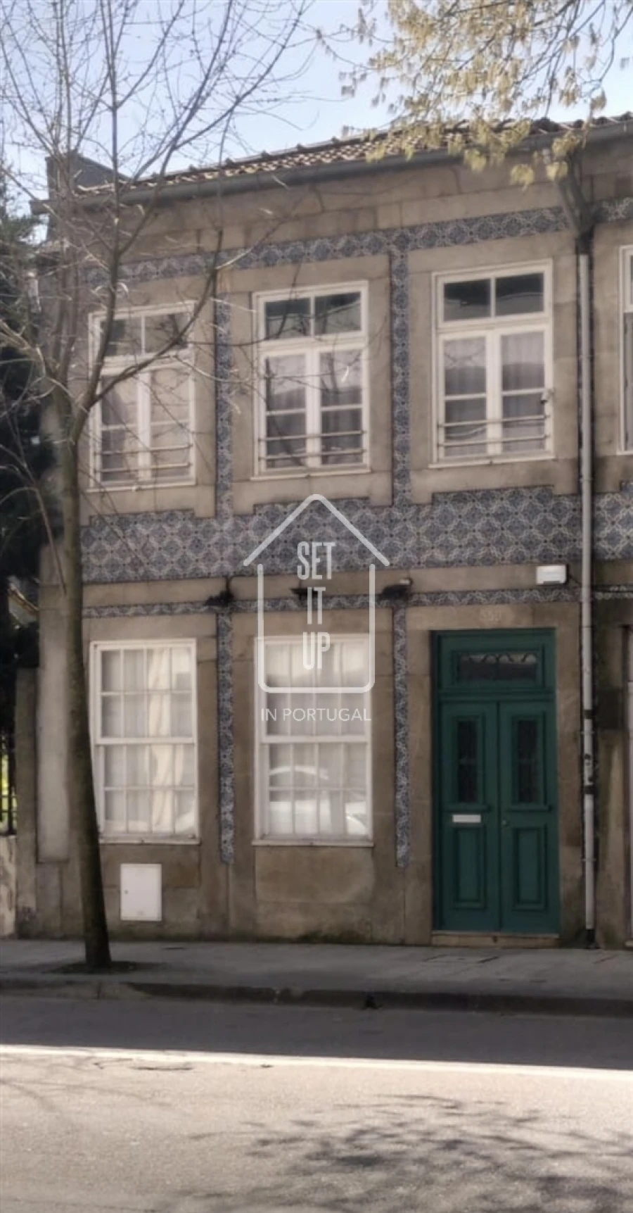 Moradia T0 para Venda em Lordelo do Ouro e Massarelos Foto 1