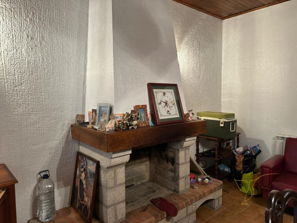 Moradia T3 para Venda em Castro Laboreiro e Lamas de Mouro Foto 13