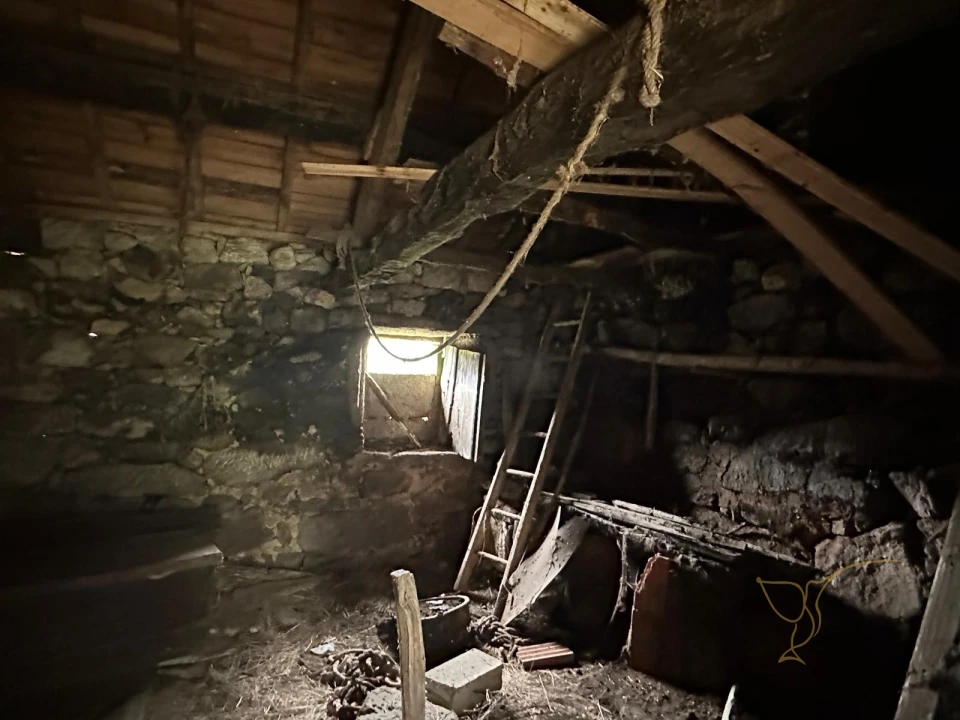 Moradia T0 para Venda em Castro Laboreiro e Lamas de Mouro Foto 7