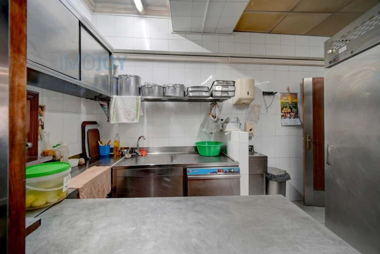 Loja para Venda em Falagueira-Venda Nova Foto 13