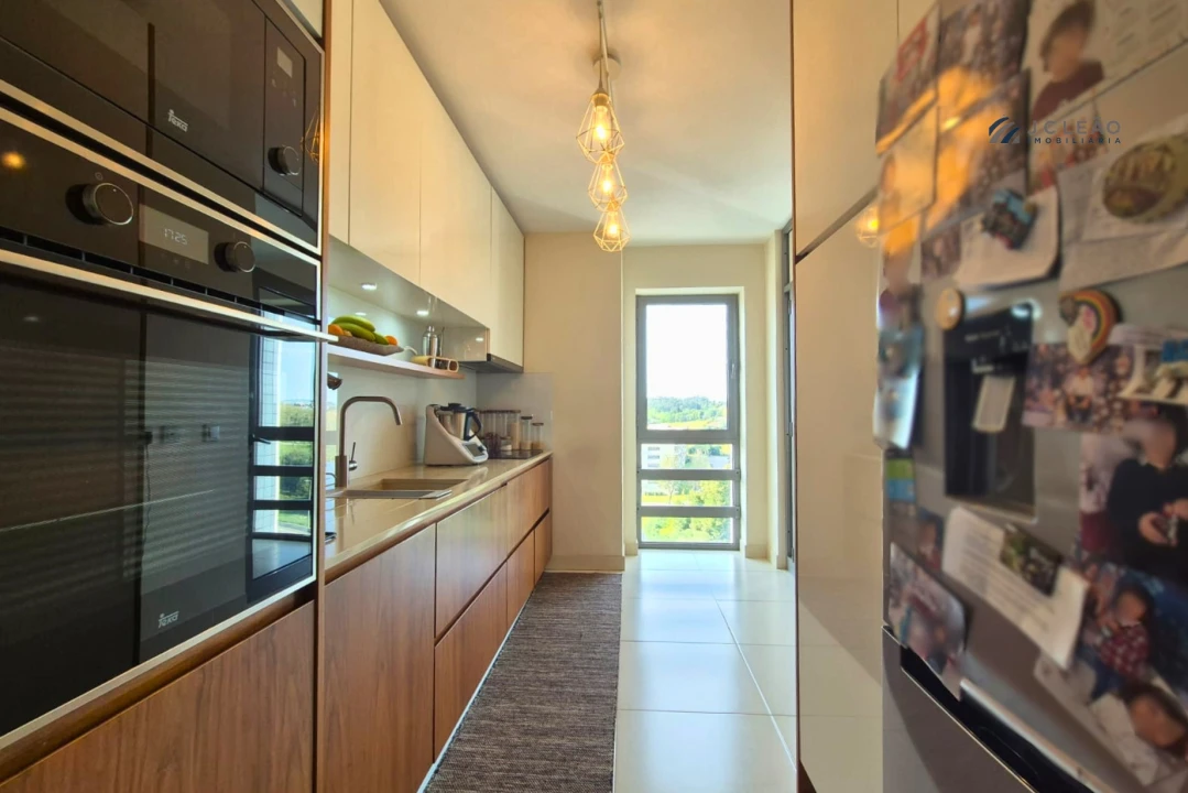 Apartamento T2 para Venda em Moreira Foto 2