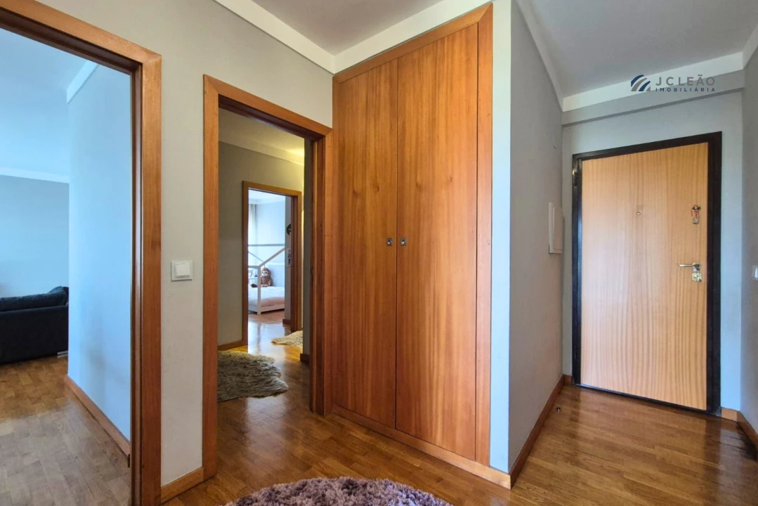 Apartamento T2 para Venda em Moreira Foto 24