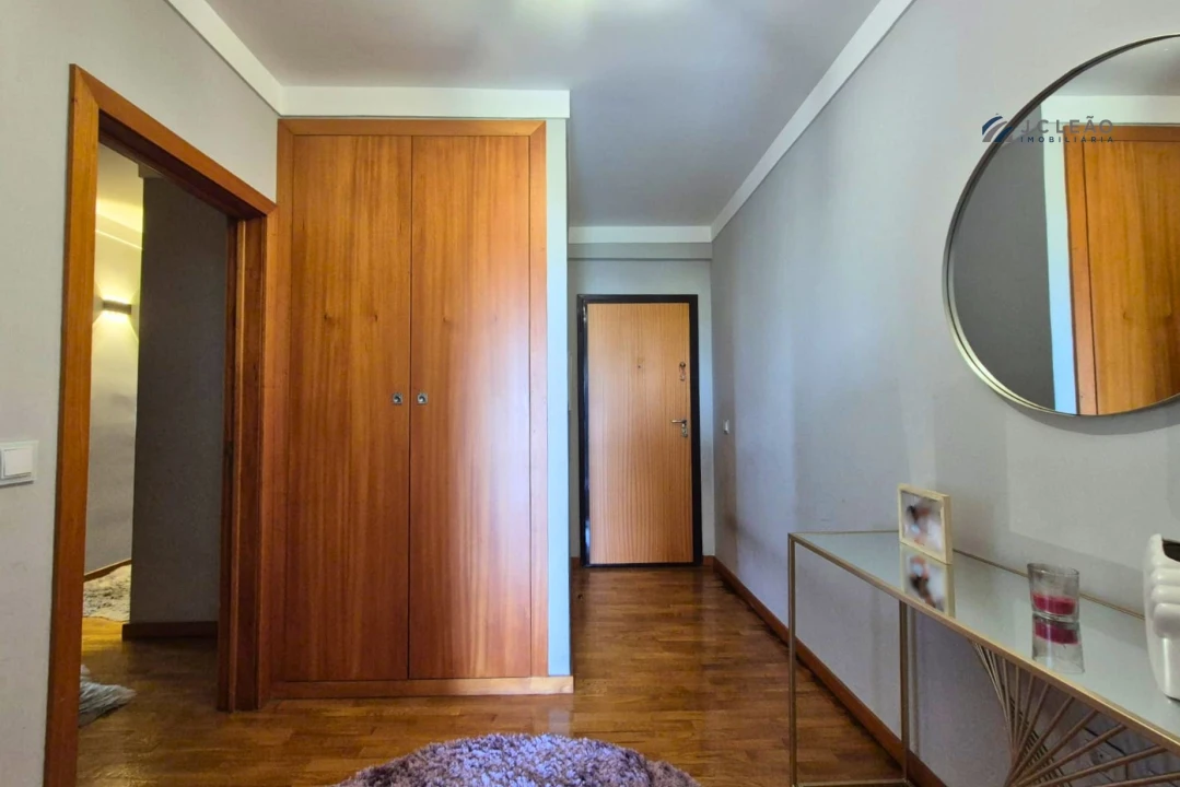 Apartamento T2 para Venda em Moreira Foto 25