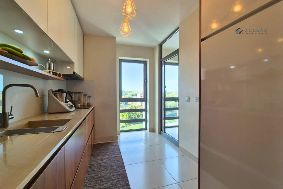 Apartamento T2 para Venda em Moreira Foto 5