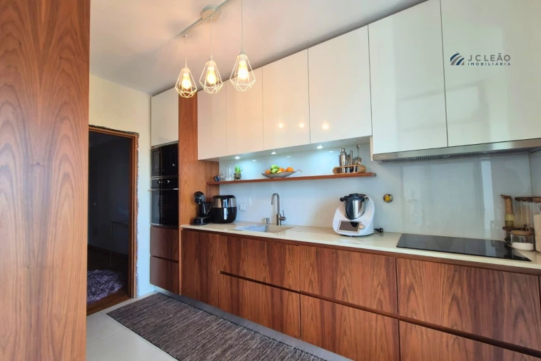 Apartamento T2 para Venda em Moreira Foto 3
