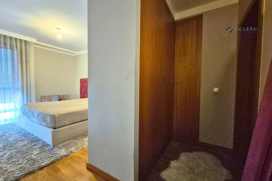 Apartamento T2 para Venda em Moreira Foto 30