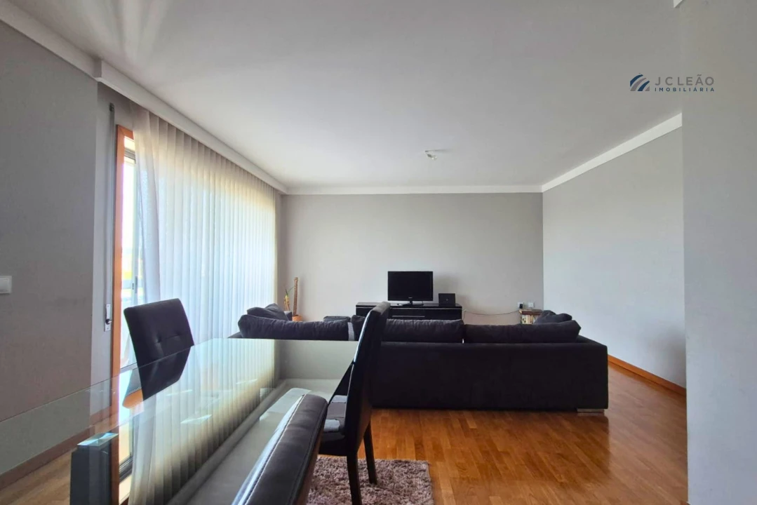 Apartamento T2 para Venda em Moreira Foto 13