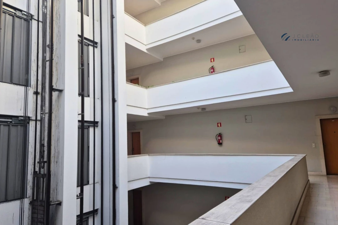 Apartamento T2 para Venda em Moreira Foto 44