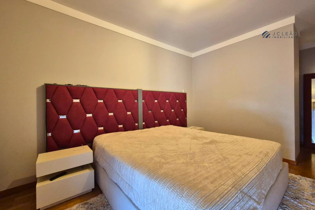 Apartamento T2 para Venda em Moreira Foto 4