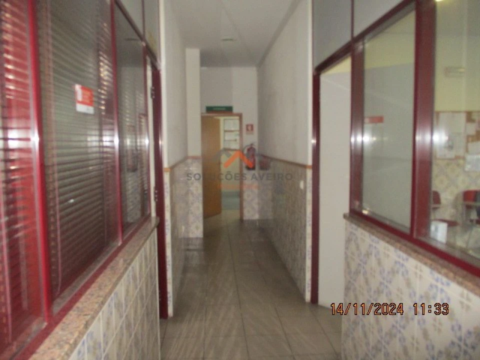 Armazém para Venda em Bunheiro Foto 3