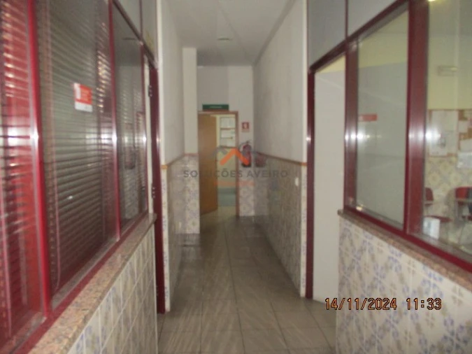 Armazém para Venda em Bunheiro Foto 3