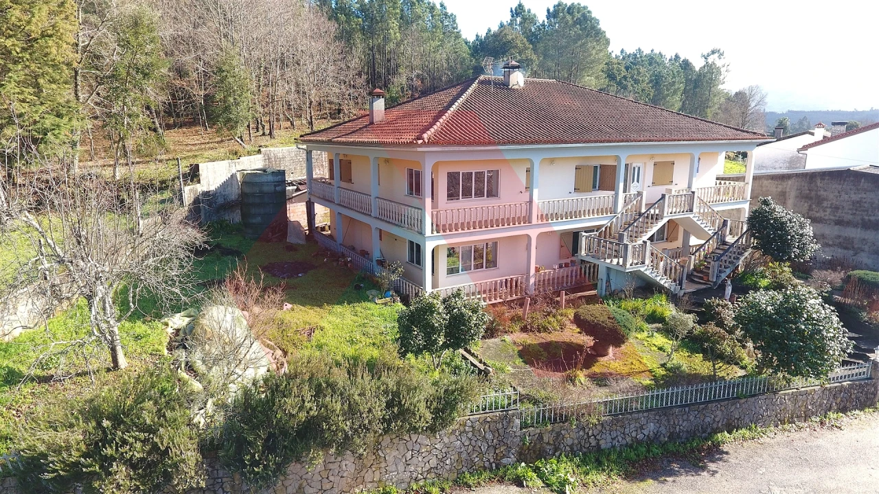 Moradia T5 para Venda em Côja e Barril de Alva Foto 2