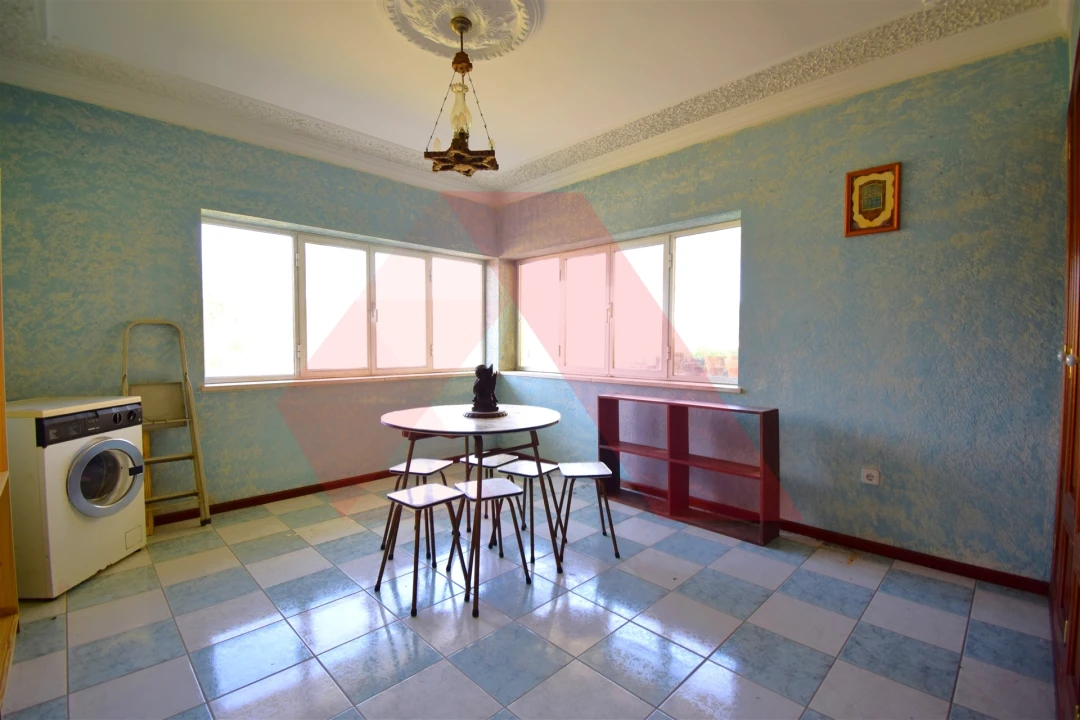 Moradia T5 para Venda em Côja e Barril de Alva Foto 9