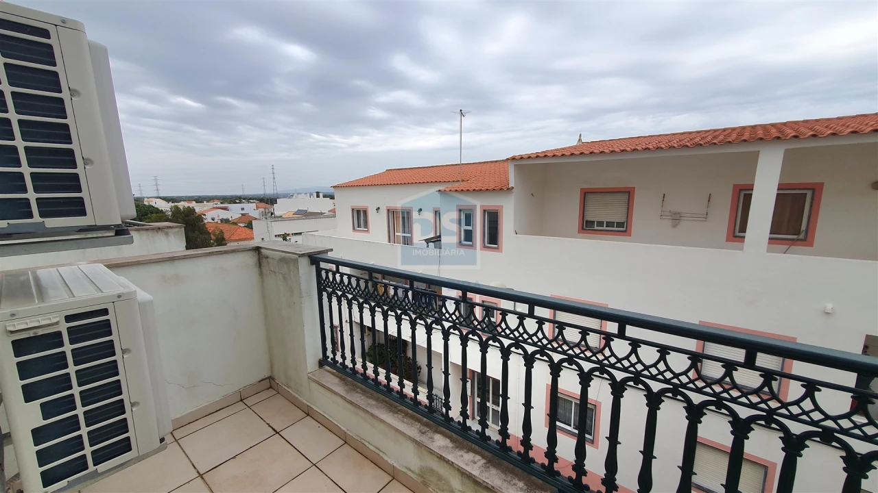 Apartamento T2 para Venda em Algoz e Tunes Foto 1