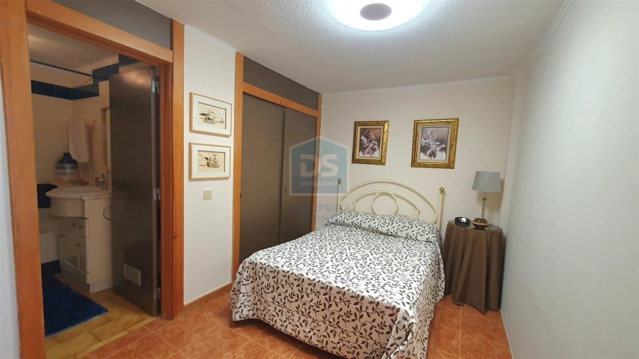 Apartamento T2 para Venda em Albufeira e Olhos de Água Foto 17