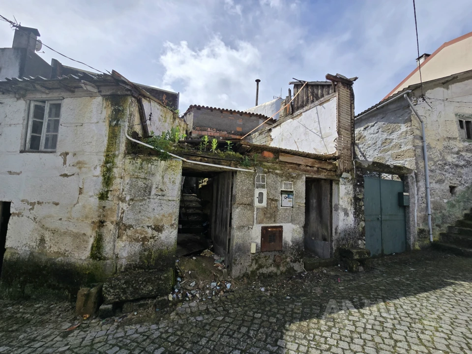 Moradia T2 para Venda em Rio de Loba Foto 6