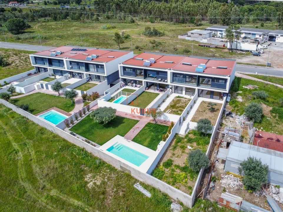 Moradia T4 para Venda em Nossa Sra de Fatima Foto 32