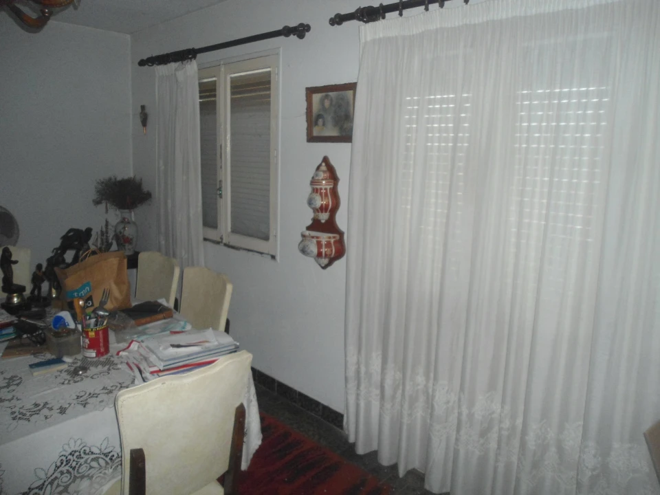 Moradia T3 para Venda em Gondarem Foto 4