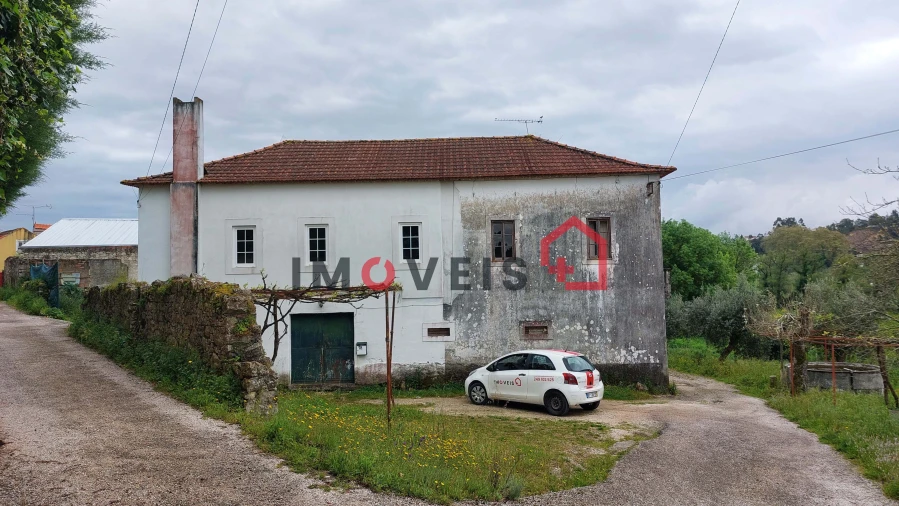 Moradia T5 para Venda em Nossa Senhora da Piedade Foto 1