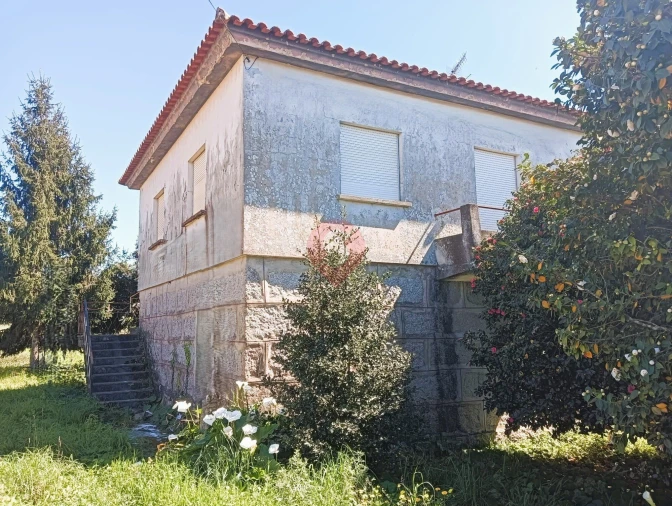 Moradia T3 para Venda em Mazedo e Cortes Foto 3