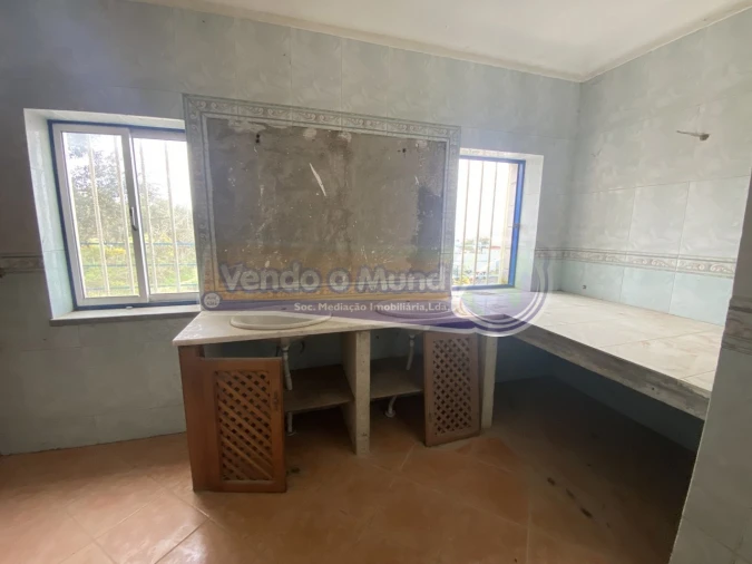 Armazém para Venda em Mora Foto 15