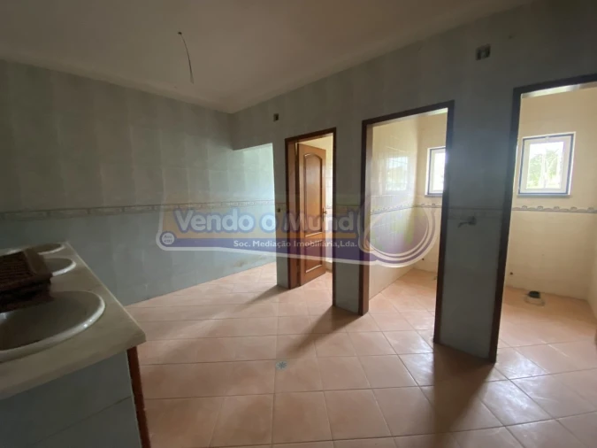 Armazém para Venda em Mora Foto 14