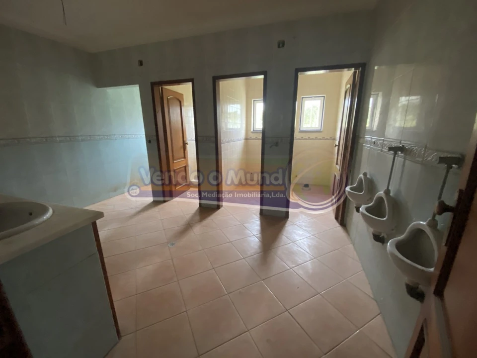 Armazém para Venda em Mora Foto 13