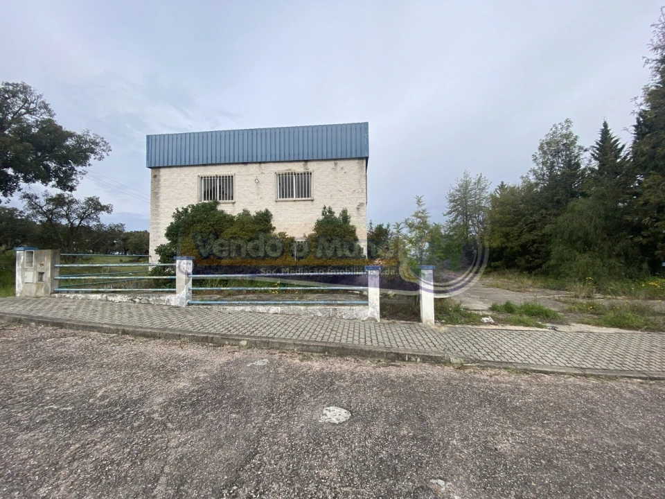 Armazém para Venda em Mora Foto 2