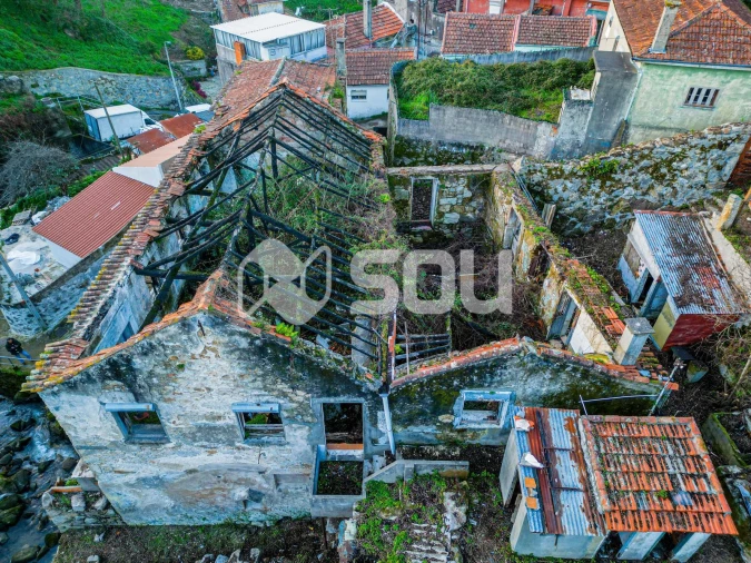 Terreno para Venda em Oliveira do Douro Foto 11