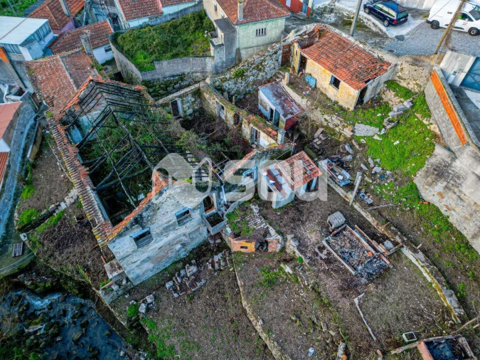Terreno para Venda em Oliveira do Douro Foto 10