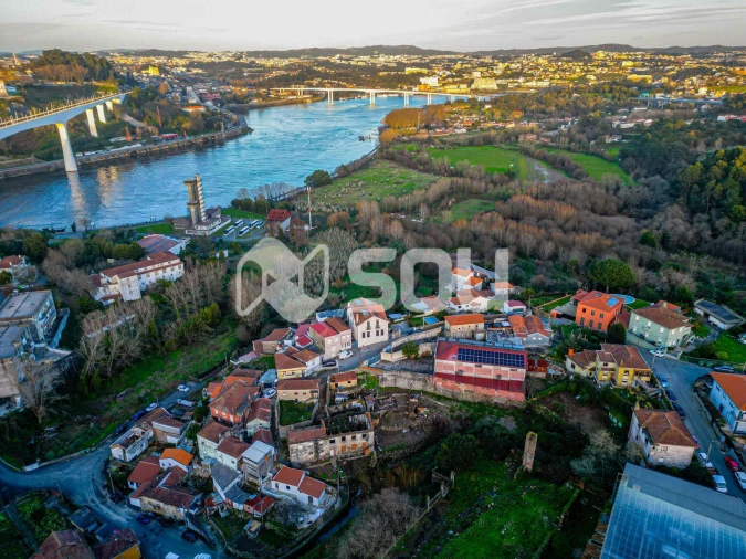 Terreno para Venda em Oliveira do Douro Foto 20