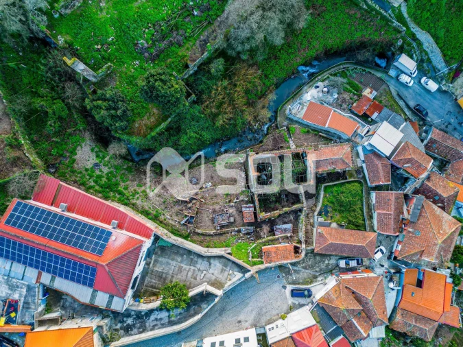 Terreno para Venda em Oliveira do Douro Foto 13